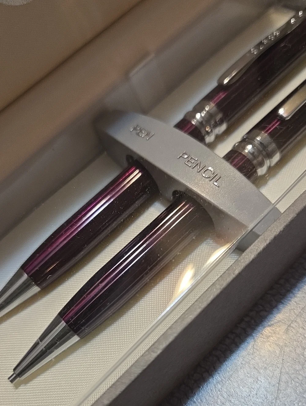 Vintage Bill Blass Executive PenandPencil Set